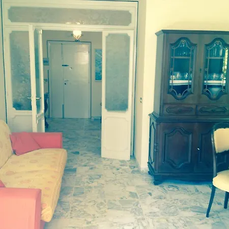Casa Leda Apartment *
