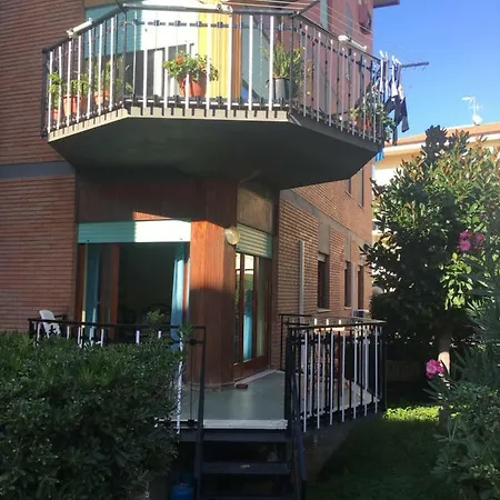 Casa Leda Apartment *